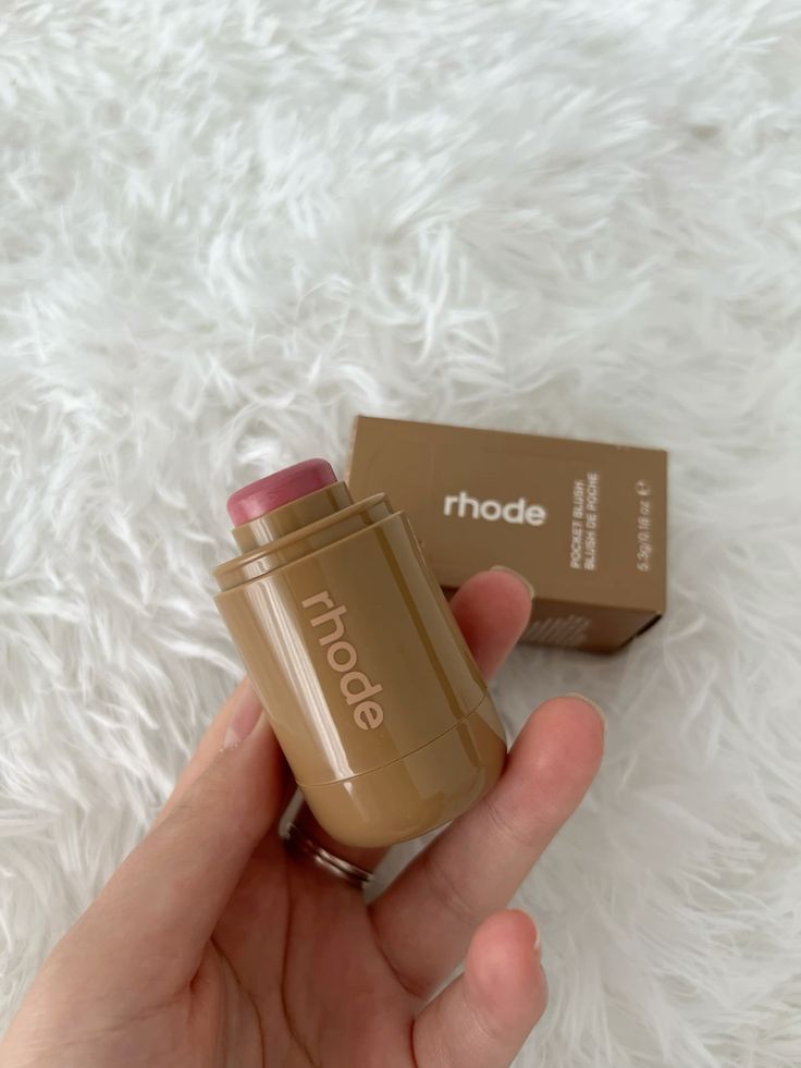 Rhode - Pocket Blush