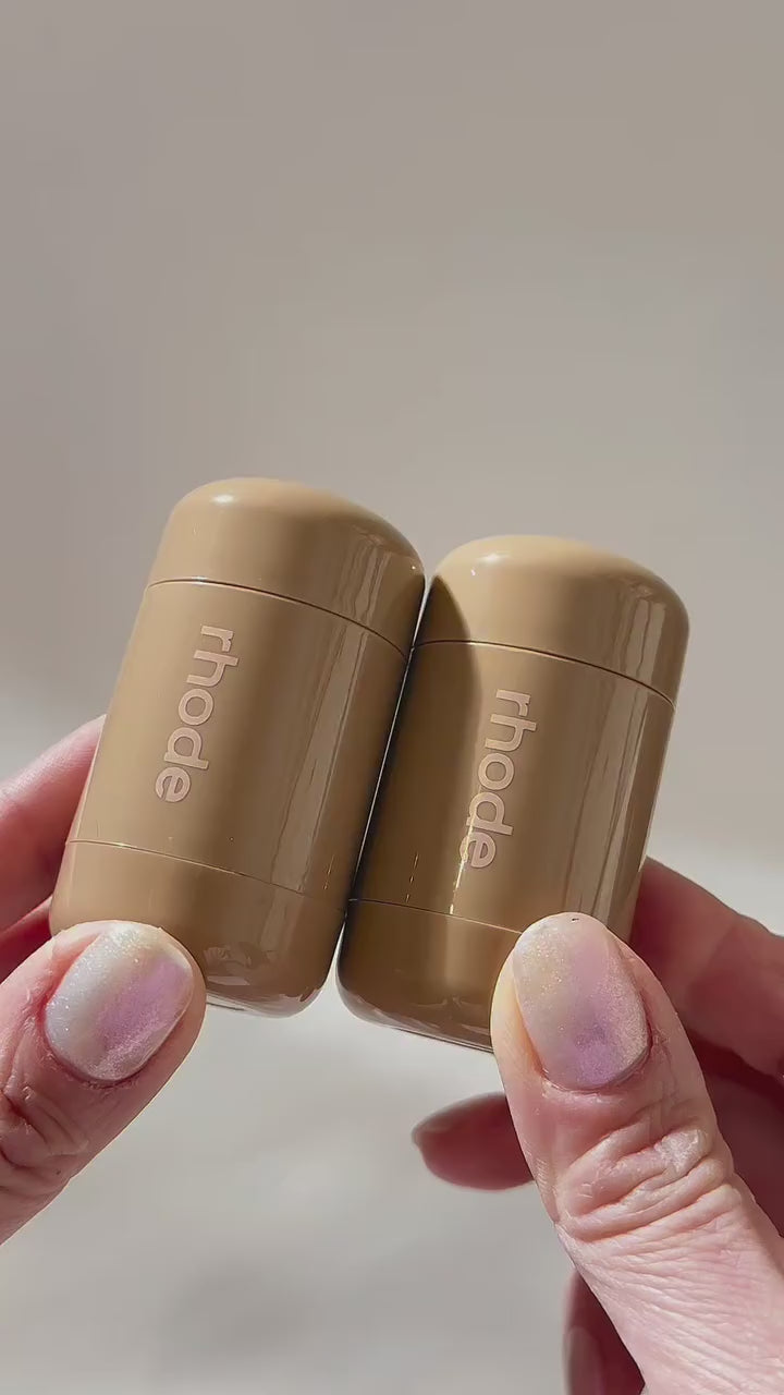Rhode - Pocket Blush